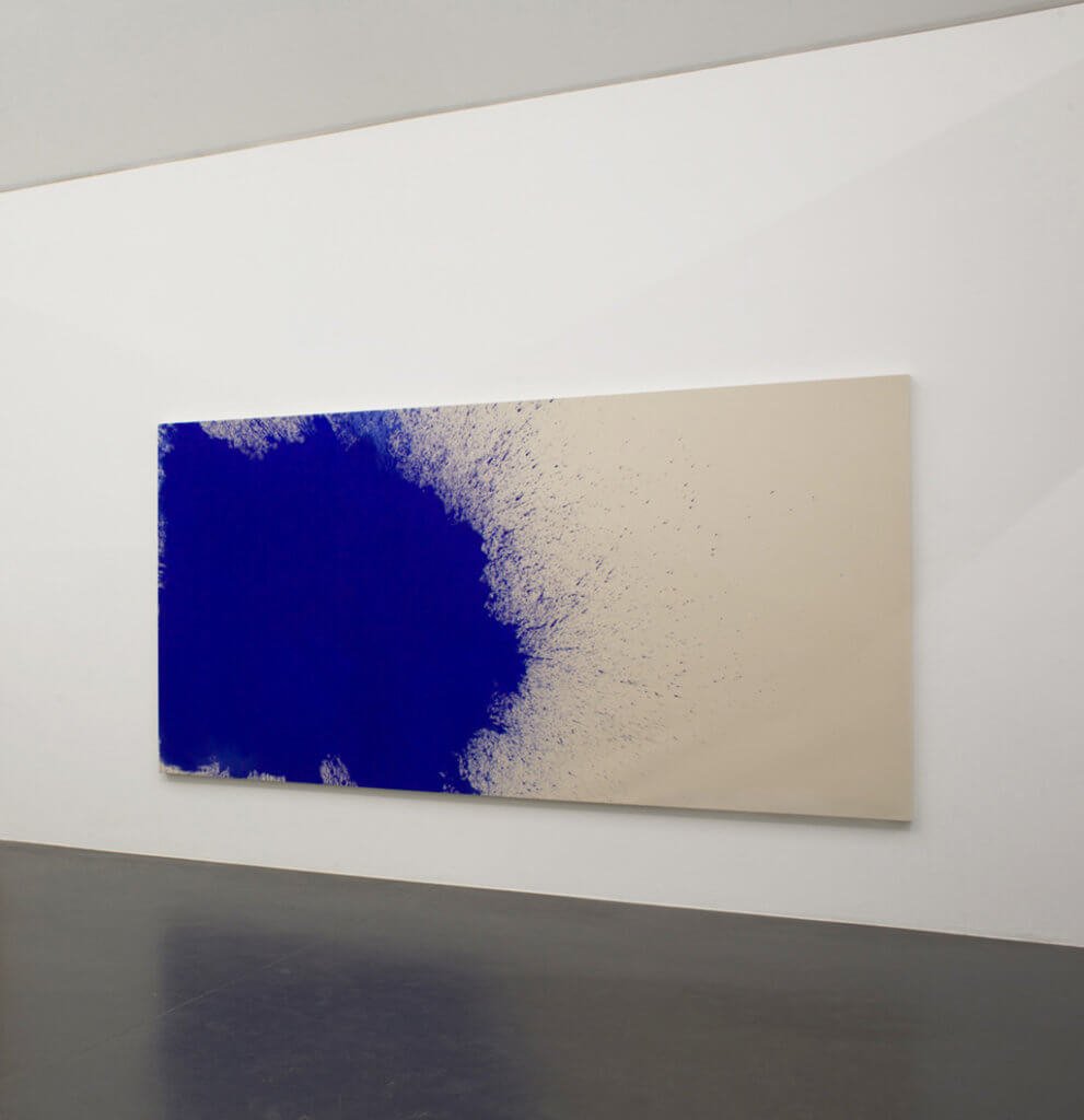 Gerhard Merz: Ohne Titel, 2014, Pigment auf Leinwand, Galerie Walter Storms.